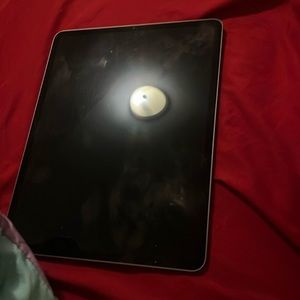 feel free to message me with any questions ipad must go ASAP!!!